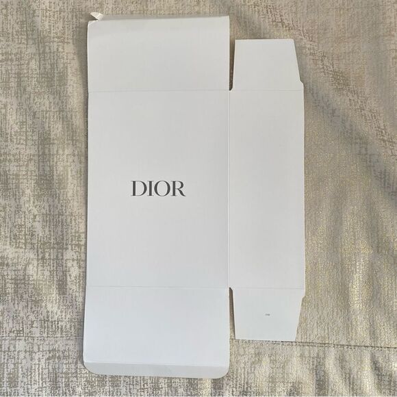 Christian Dior Beaute Light Pink Drawstring Pouch. New with Box! - Picture 15 of 16